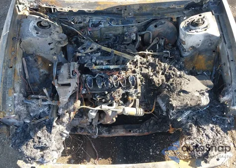 2004 Ford Taurus Ses из США, поврежденный, VIN 1FAFP55204G179284